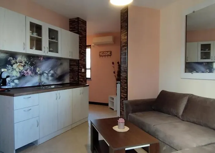 Pearl Апартамент *