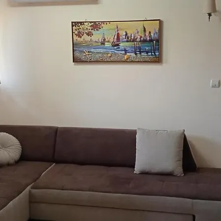 Pearl Apartment
