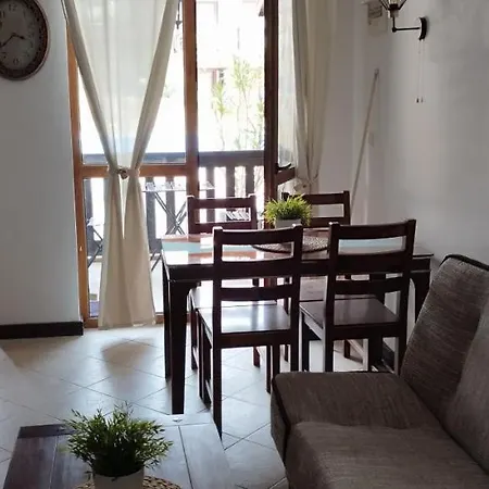 Pearl Apartment